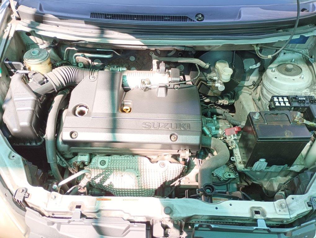  Suzuki AERIO 2003    EN DESARME